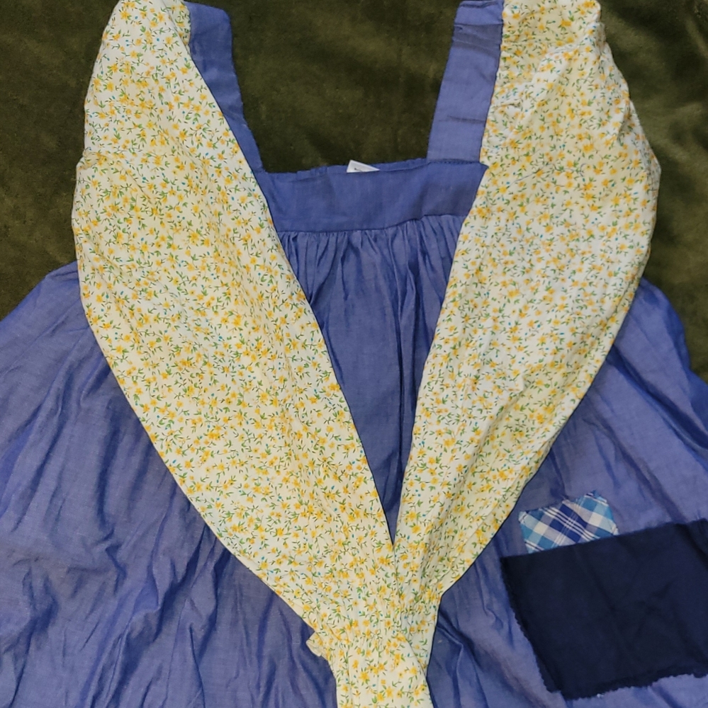 "Orphan " costume size medium child by weissman